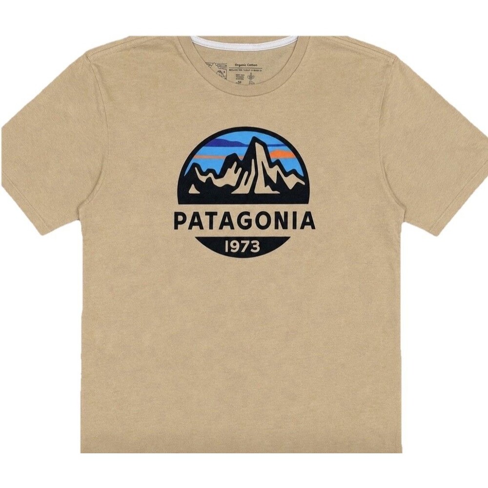 Patagonia Shirt Mens XS Slim Fit Tan Mountains 1973 Circle Logo Organic Cotton